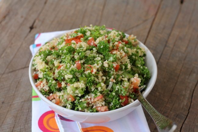 Bowl of tabbouleh recipe lebanese