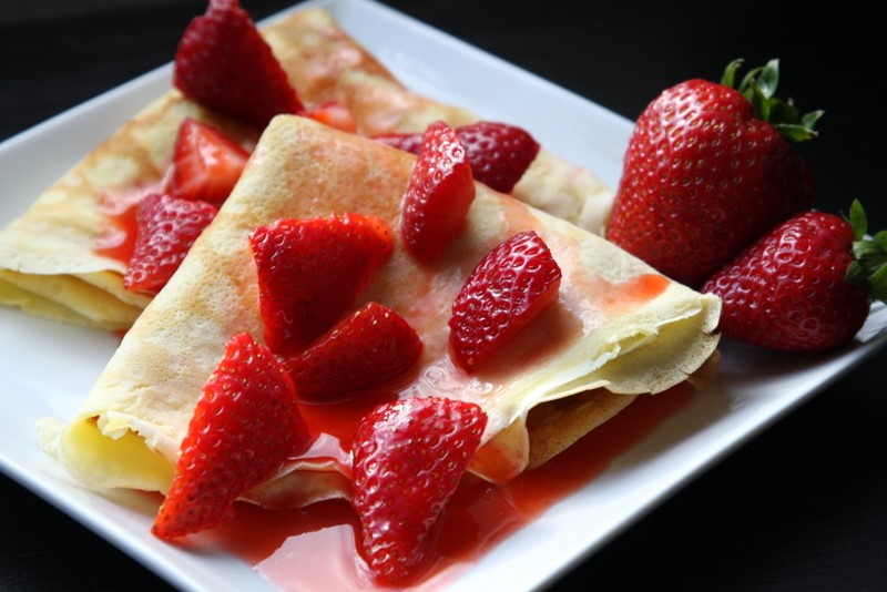 strawberry crepes